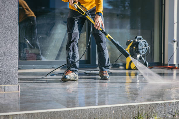Huron, CA Pressure Washing Services Company